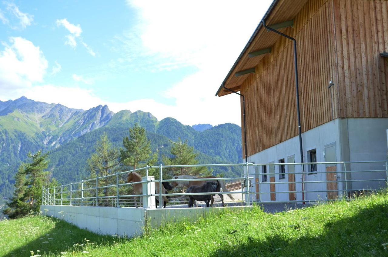 Poltehof Villa Fiss Bagian luar foto